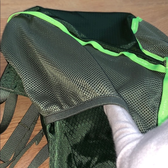 NWT The North Face Diad Pro 22 Backpack - Picture 11 of 13